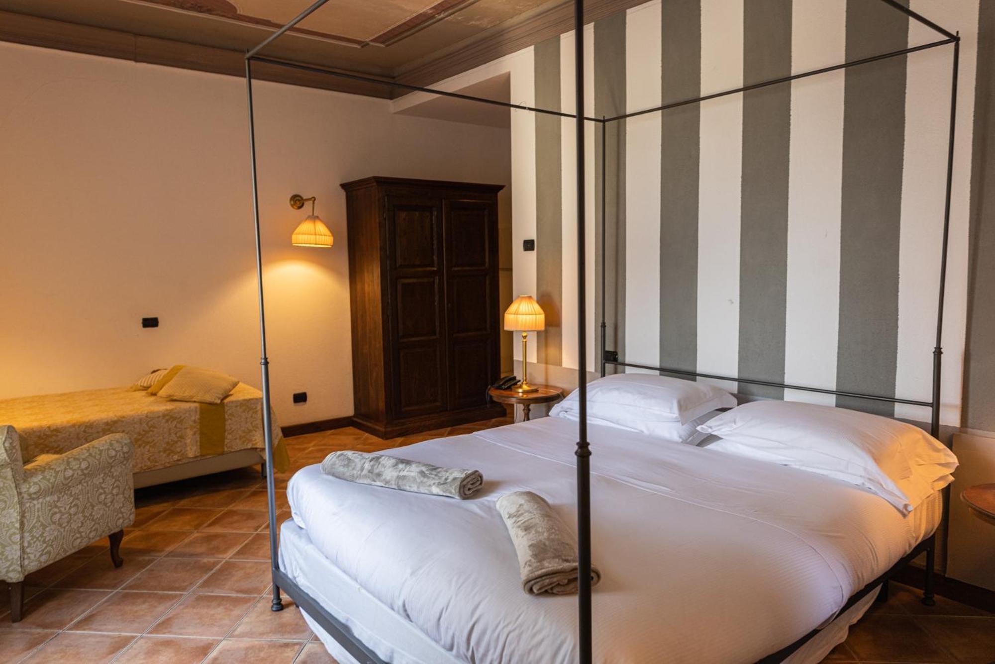 Al Castello Resort Sillavengo Kültér fotó