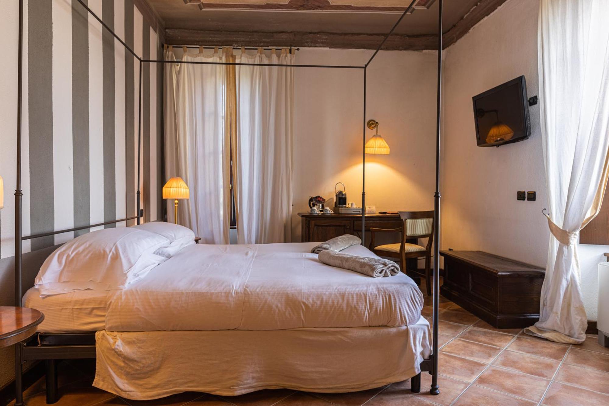 Al Castello Resort Sillavengo Kültér fotó