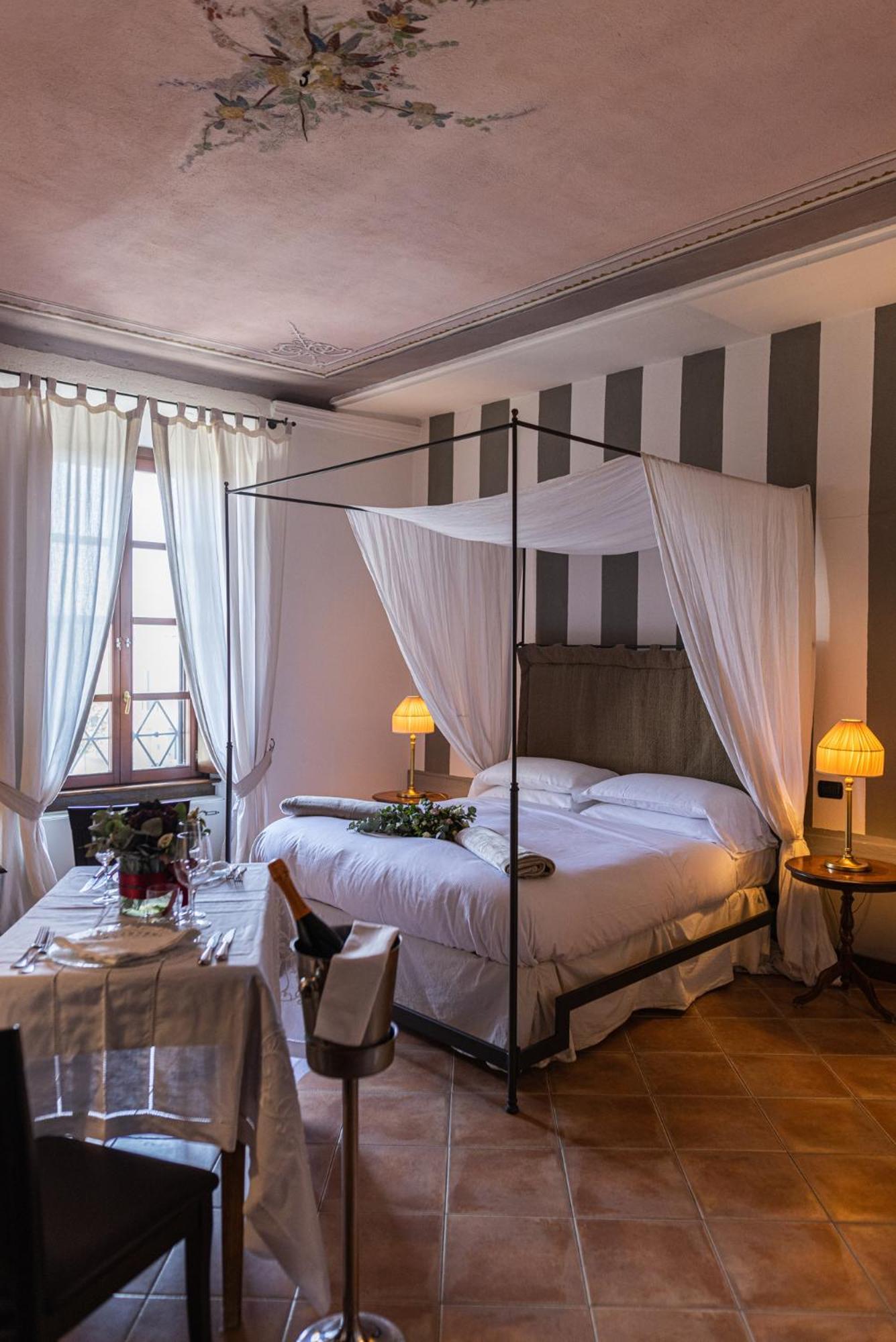 Al Castello Resort Sillavengo Kültér fotó