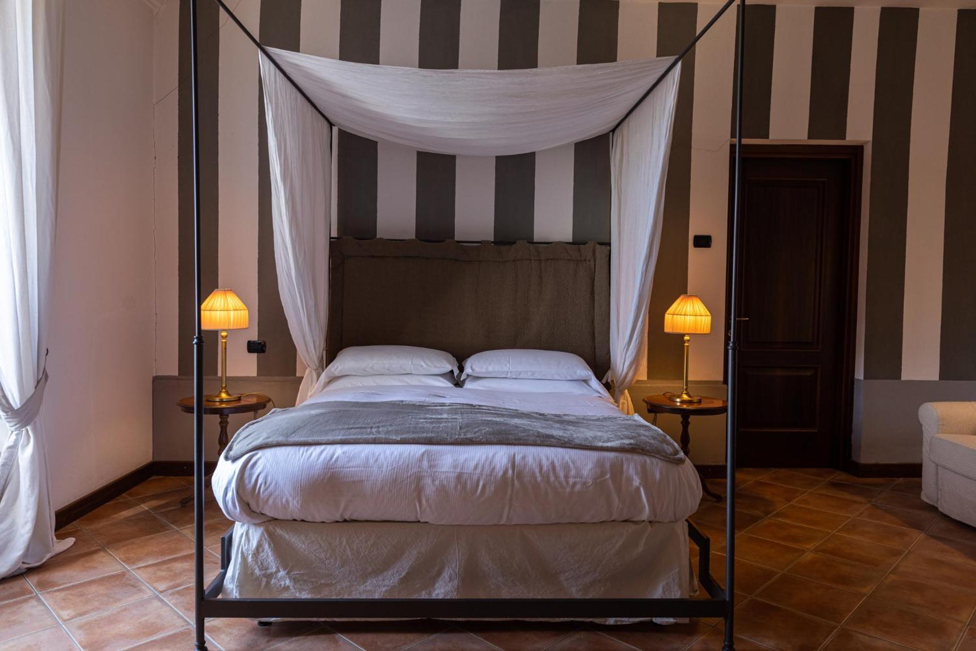 Al Castello Resort Sillavengo Kültér fotó